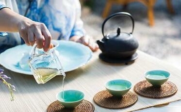 茶香药香，养生达人推荐茶疗新主张